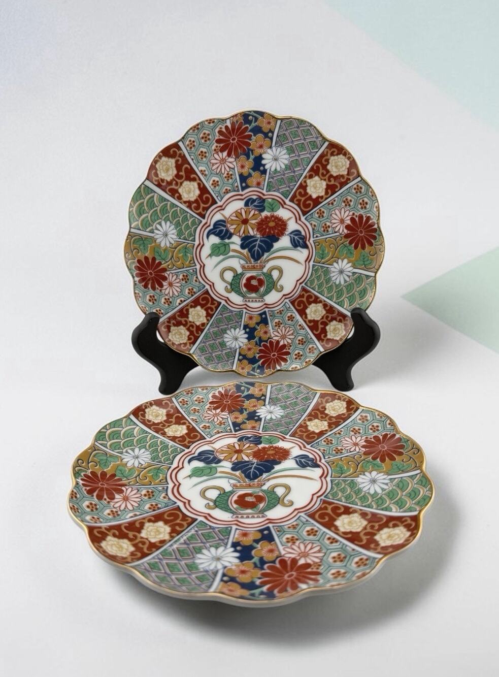 Arita Imari Fan Pattern 7.25" Porcelain Lunch/Salad Plates Set of 2 Japan